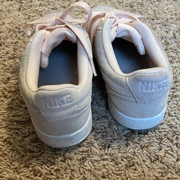 Nike Court Vision Low Pink - Picture 3 of 3